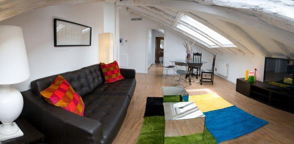 Apartamentos Por Temporada En Puerta Del Sol Мадрид Екстер'єр фото