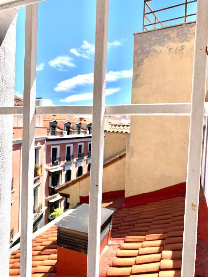 Apartamentos Por Temporada En Puerta Del Sol Мадрид Екстер'єр фото