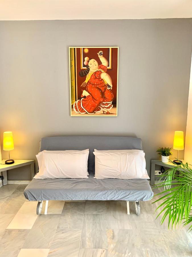 Apartamentos Por Temporada En Puerta Del Sol Мадрид Екстер'єр фото