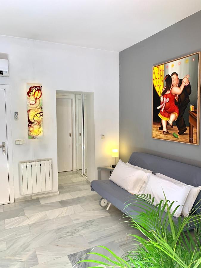 Apartamentos Por Temporada En Puerta Del Sol Мадрид Екстер'єр фото