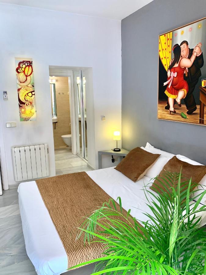 Apartamentos Por Temporada En Puerta Del Sol Мадрид Екстер'єр фото